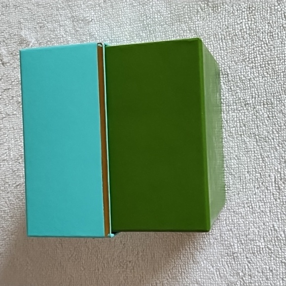 Kate Spade Watch Box - Picture 2 of 10